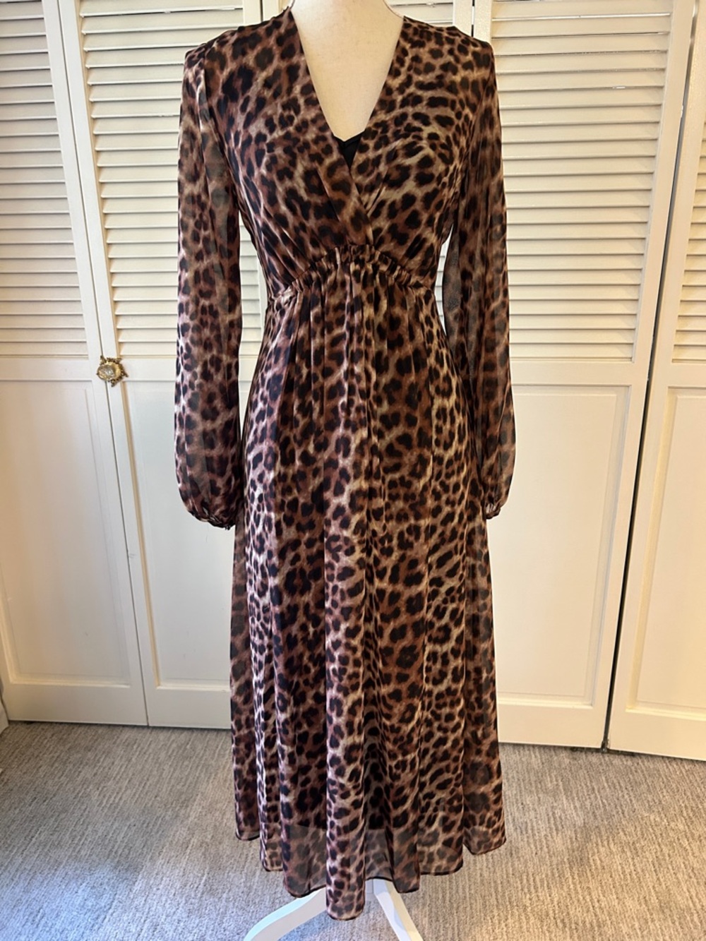 NWT DKNY Brown Leopard-Print Long Sleeve  Midi Dress